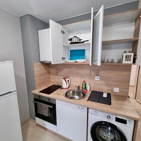 Best Family Apartments & Private Parking София Екстериор снимка