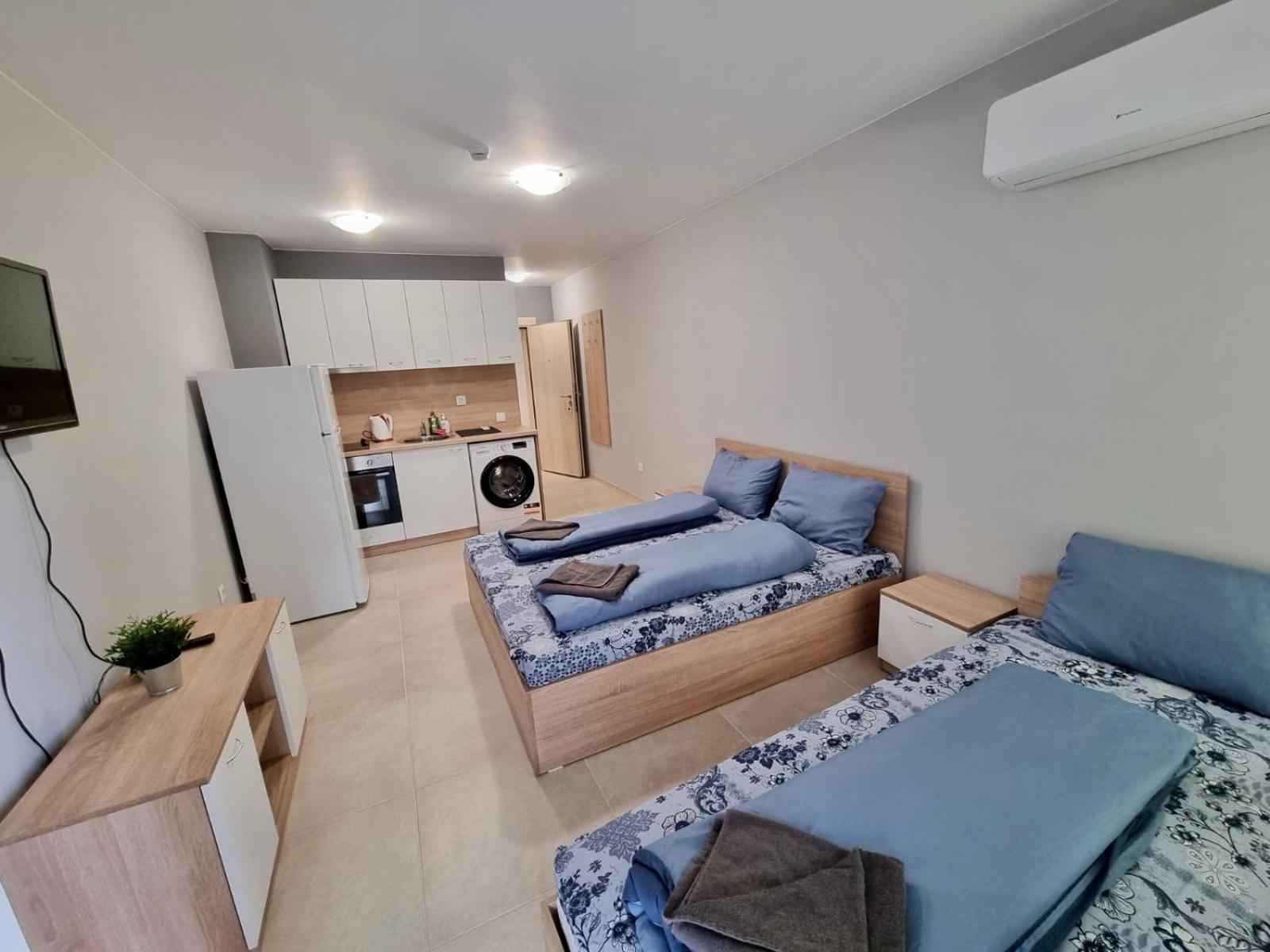 Best Family Apartments & Private Parking София Екстериор снимка